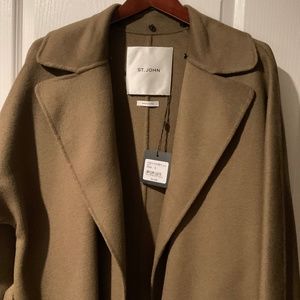 St. John overcoat olive green size small new with tag